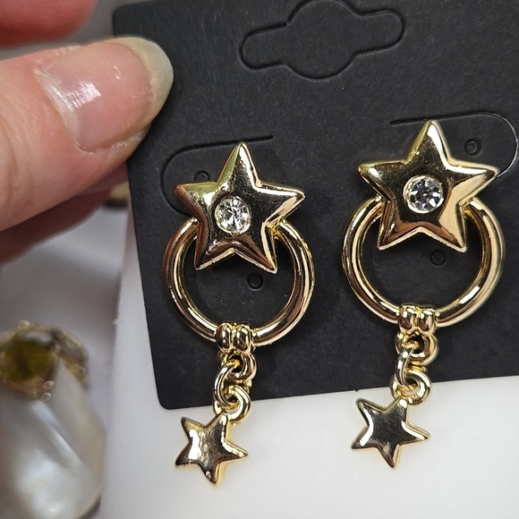 Gold Star Dangle Earrings - Picture 4 of 8